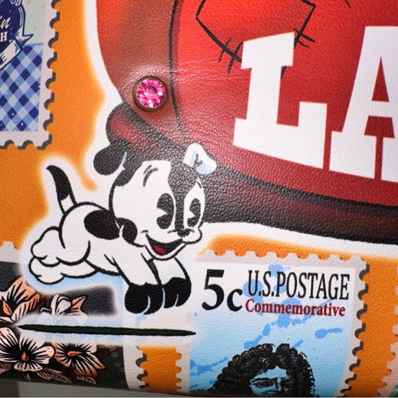 🎉HostPick🎉 Betty Boop LANY Shoulder Bag NWT - RARE, unique postage stamp design - Picture 15 of 16